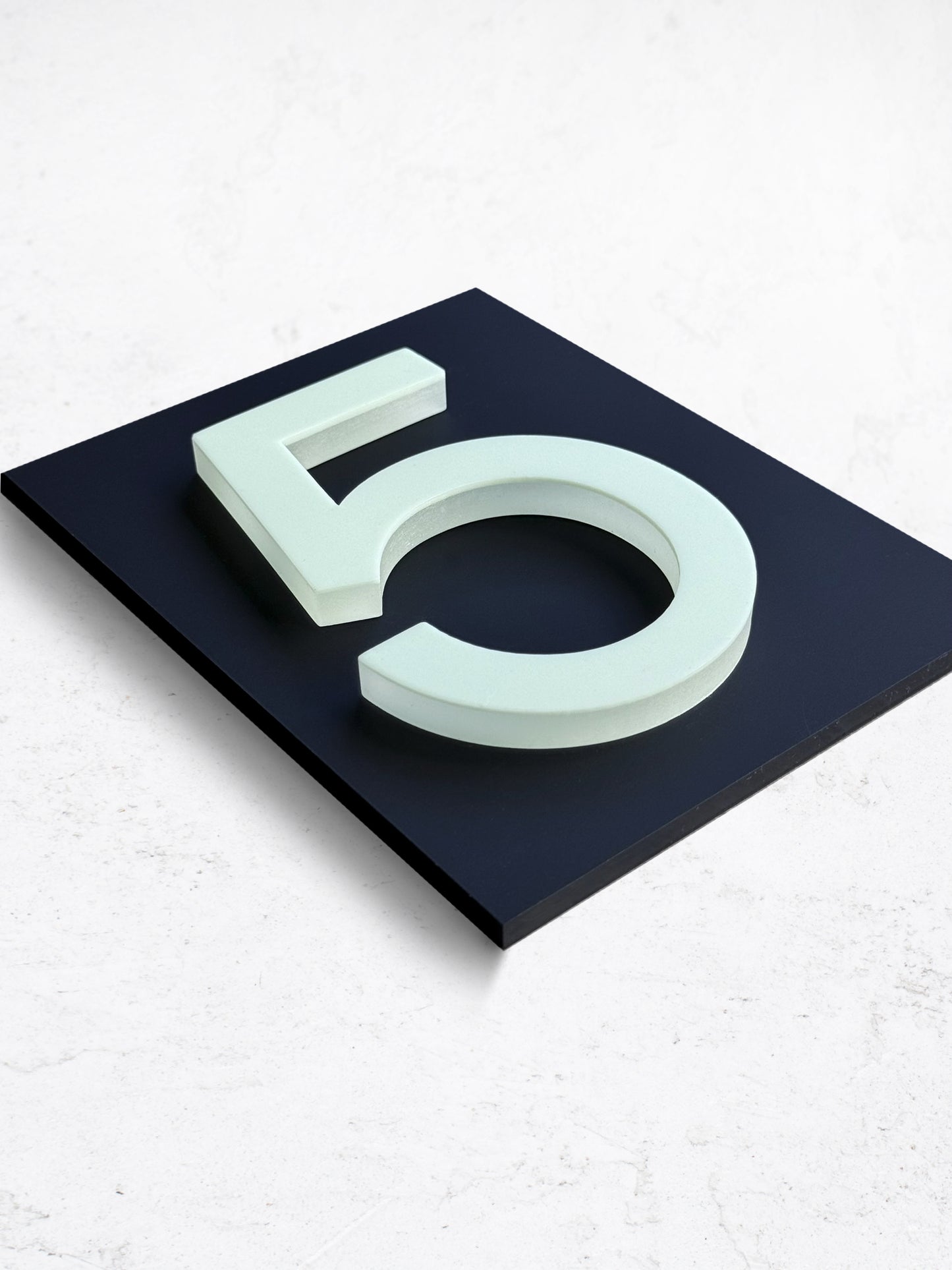 Domhaus Modern Glow Numbers