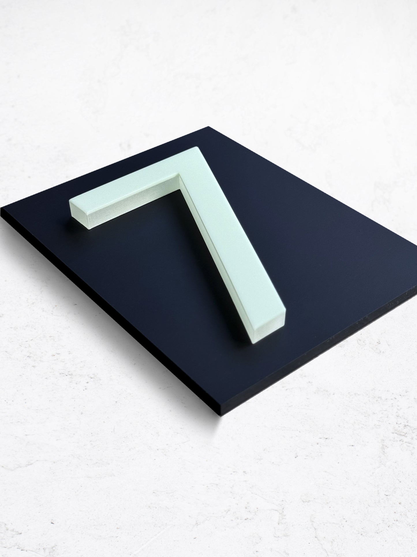 Domhaus Modern Glow Numbers