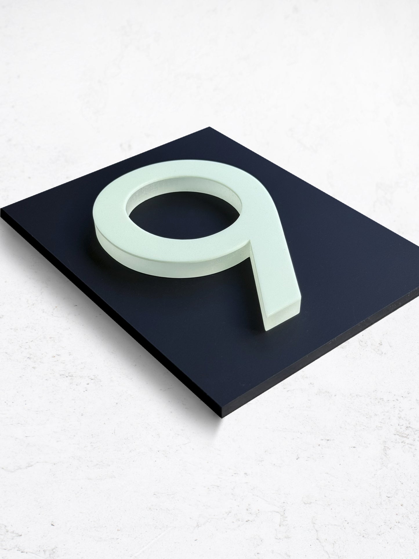 Domhaus Modern Glow Numbers