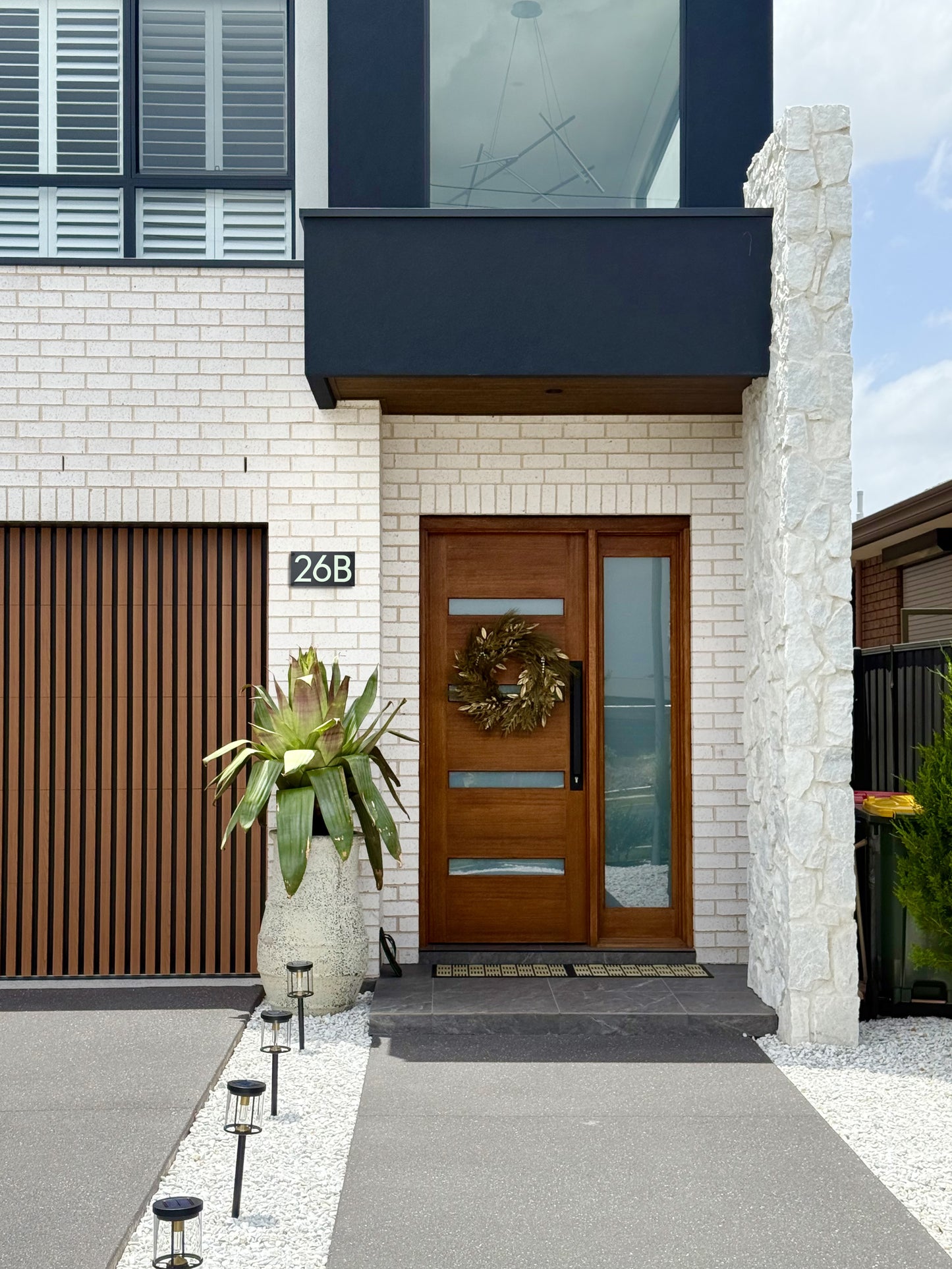 Domhaus Modern Glow Numbers